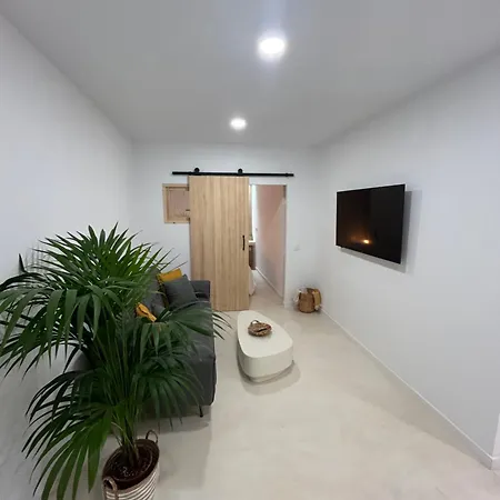 Kira Playa Blanca (Lanzarote)